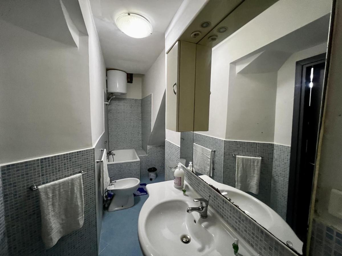 Вилла Centro Storico Family Flat Неаполь Экстерьер фото