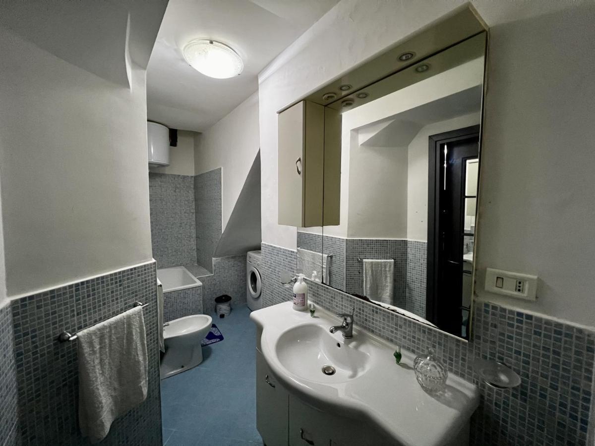 Вилла Centro Storico Family Flat Неаполь Экстерьер фото